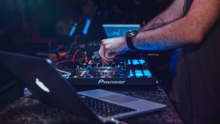Top 5 Best Laptop for Serato Dj Software – Top Choice