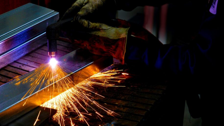 Top 5 Best Plasma Cutter With Built In Compressor